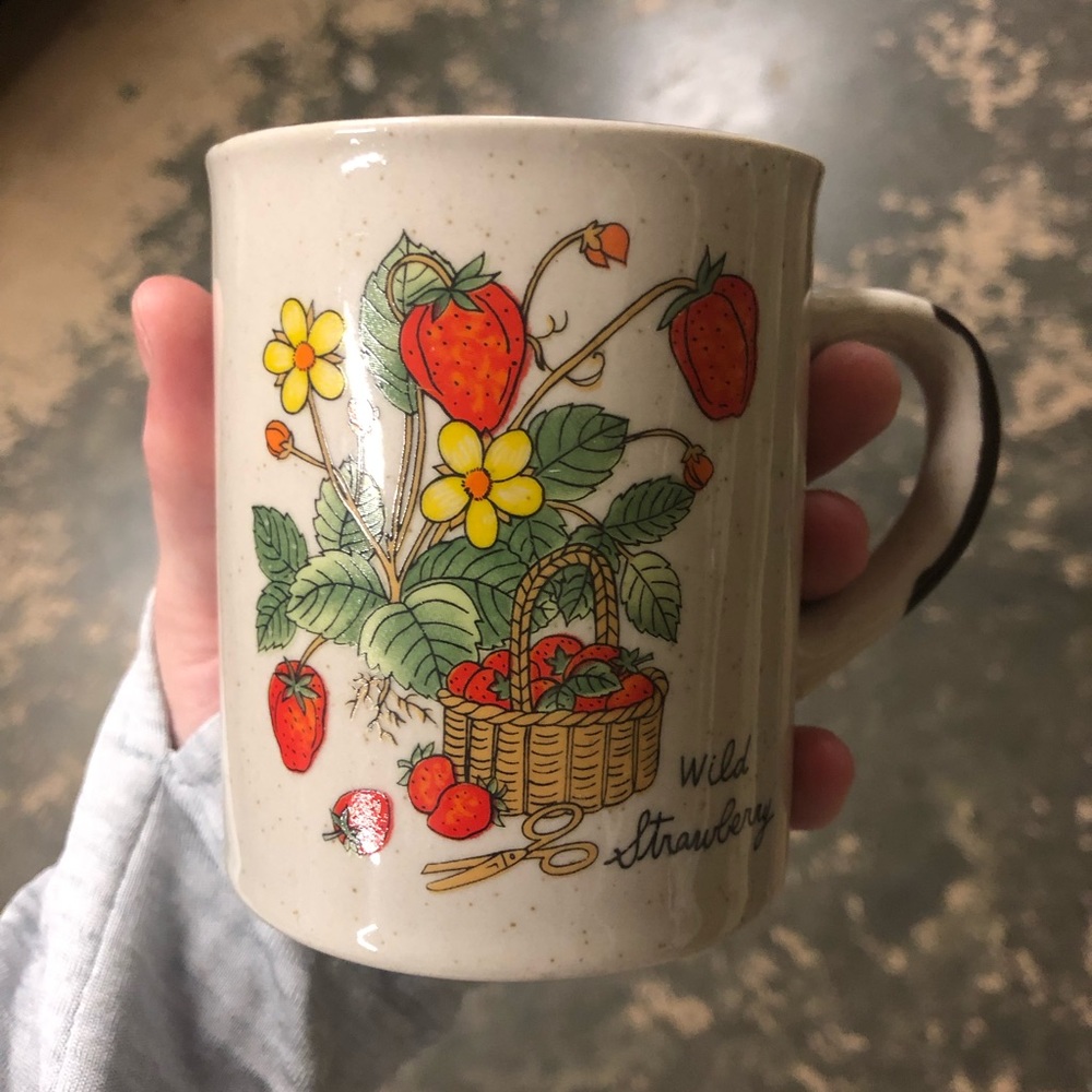 Wild Strawberry 🍓 mug